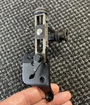 No4 Central Sight with Plate and Screws